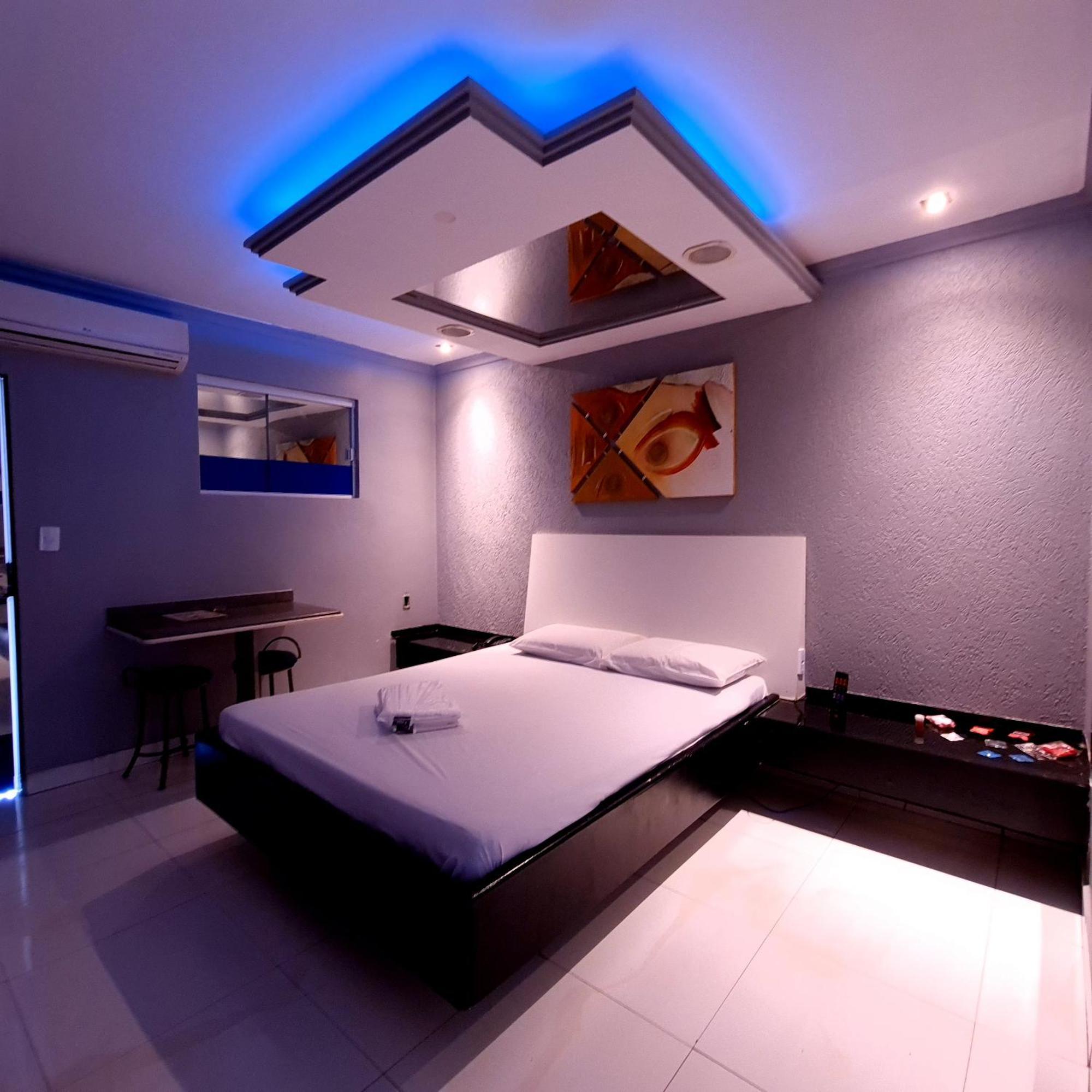 Gran Motel Gyn Гояния Екстериор снимка