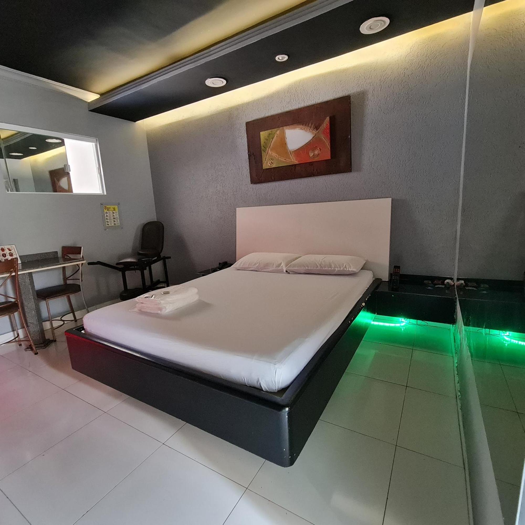 Gran Motel Gyn Гояния Екстериор снимка